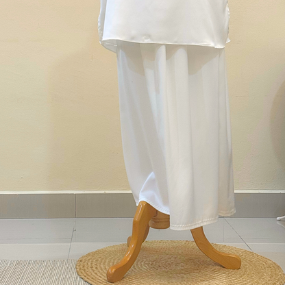 OFF-WHITE Loose-Fit Satin Silk Inner Skirts