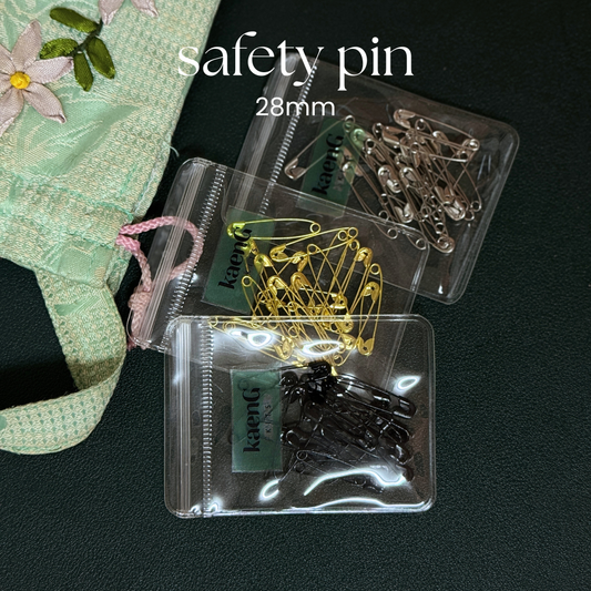 Simple 28mm Safety Pin (Travel-Friendly Ziplock Pack)