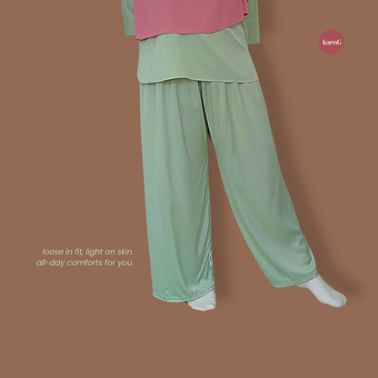 SPECIAL ED.: MINTY GREEN Loose-Fit Satin Silk Inner Pants