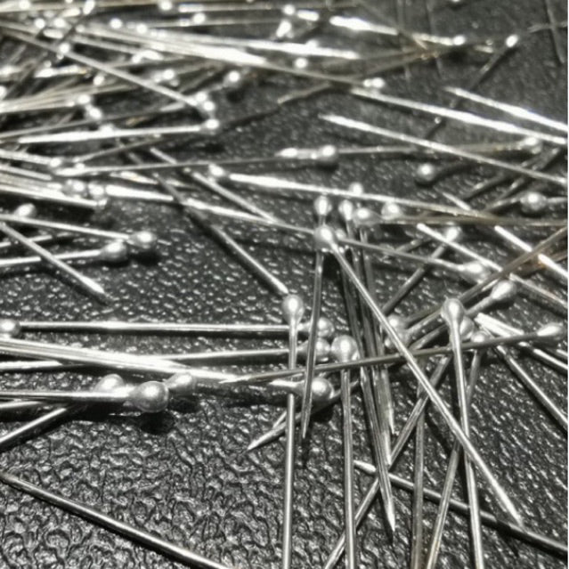 Silver Stainless-Steel Needle with Rounded-Head (FREE travel-friendly bottle)